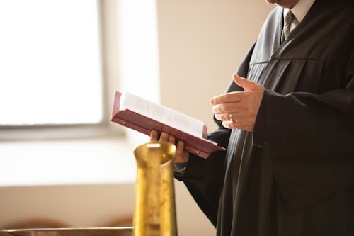 Judge Court — Gardena Car Accidents Lawyer, Gardena CA
