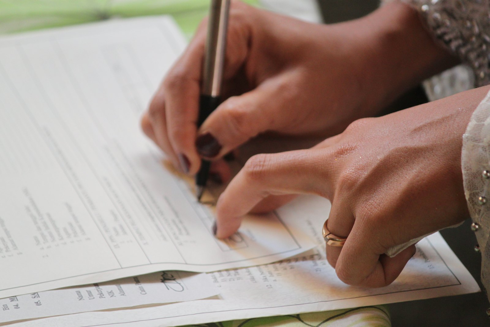 Signing Contract — Montclair Wrongful Death Lawyer, Montclair CA