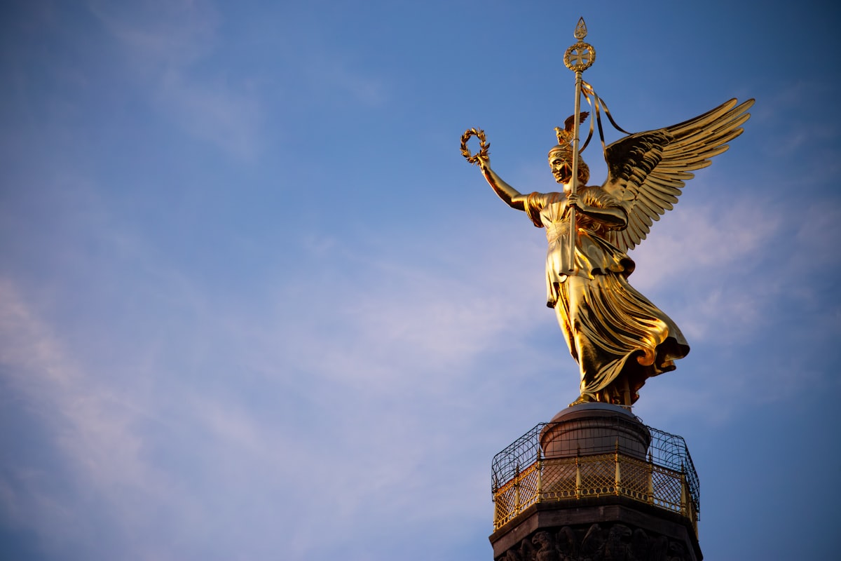 Scales Of Justice — Ladera Ranch Spine Injuries Lawyer, Ladera Ranch CA