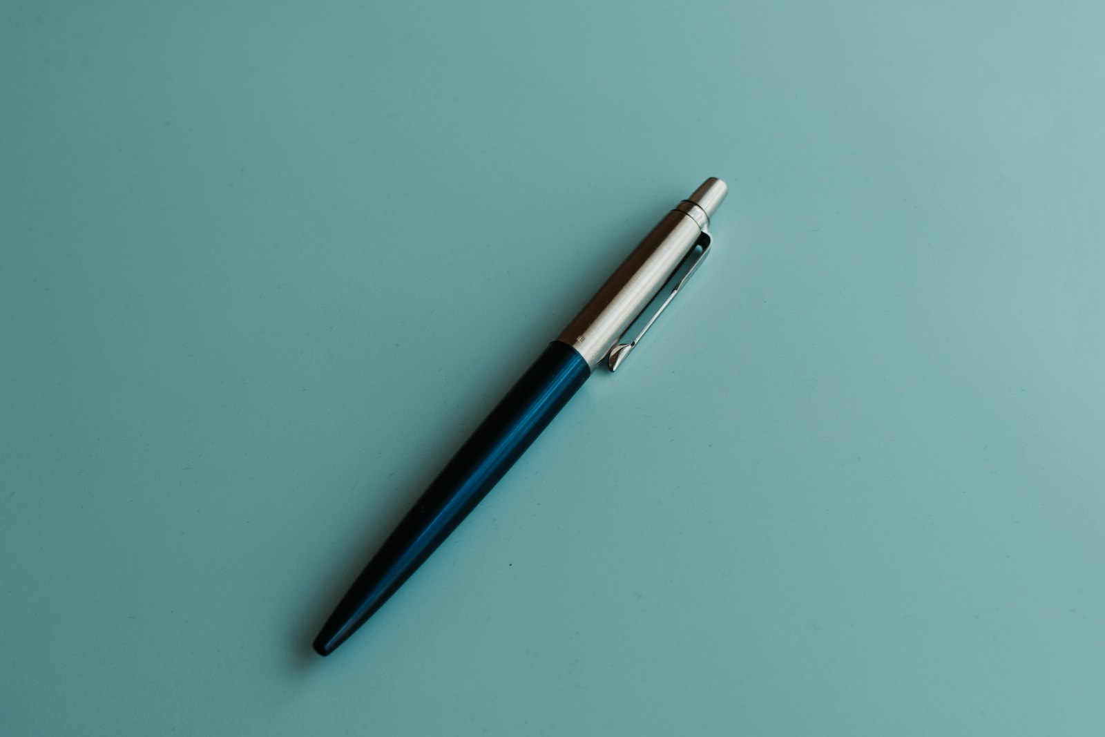 Legal Contract Signing Pen — Lomita Brain Injuries Lawyer, Lomita CA