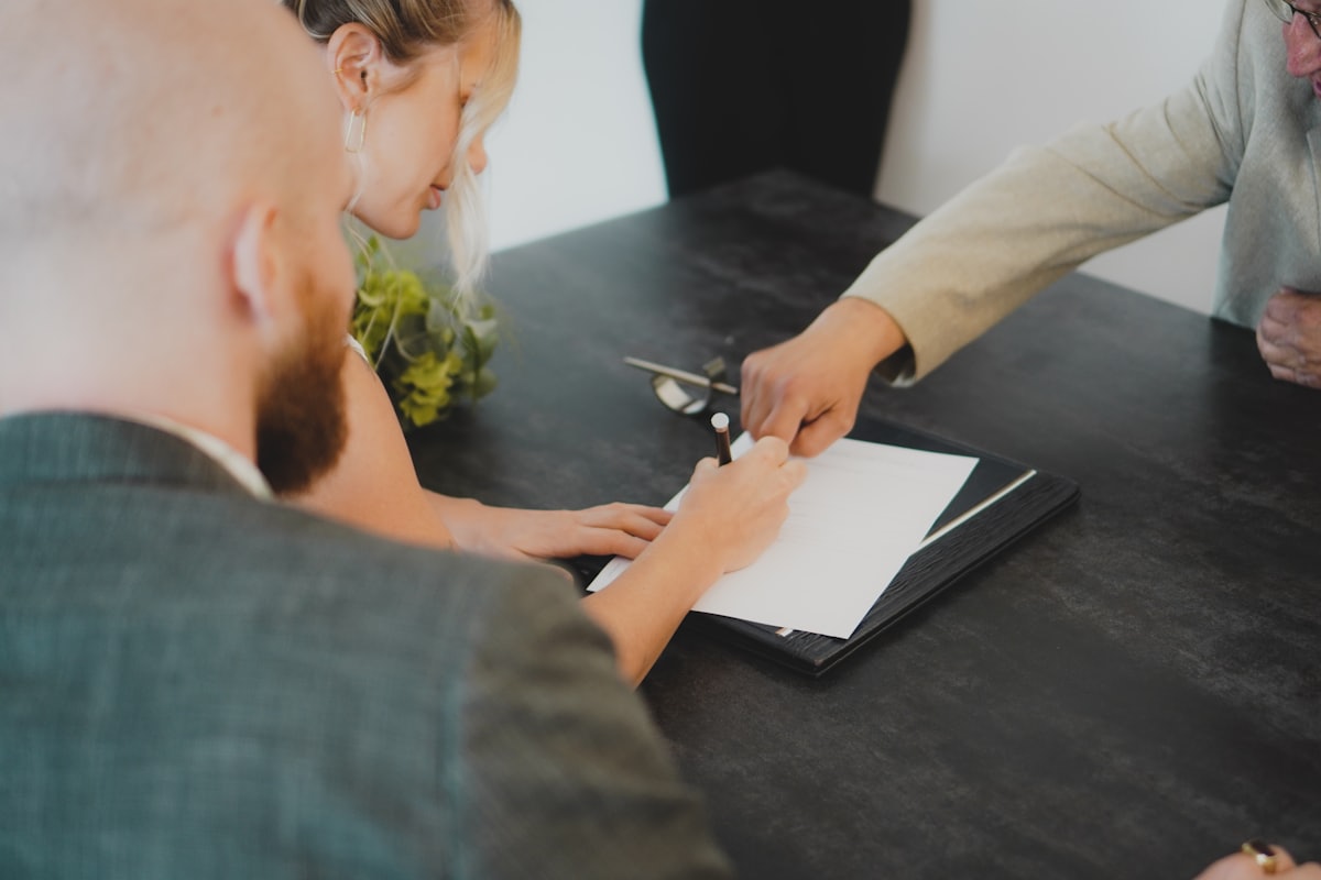 Signing Contract — Pala Abogados Fuertes Lawyer, Pala CA