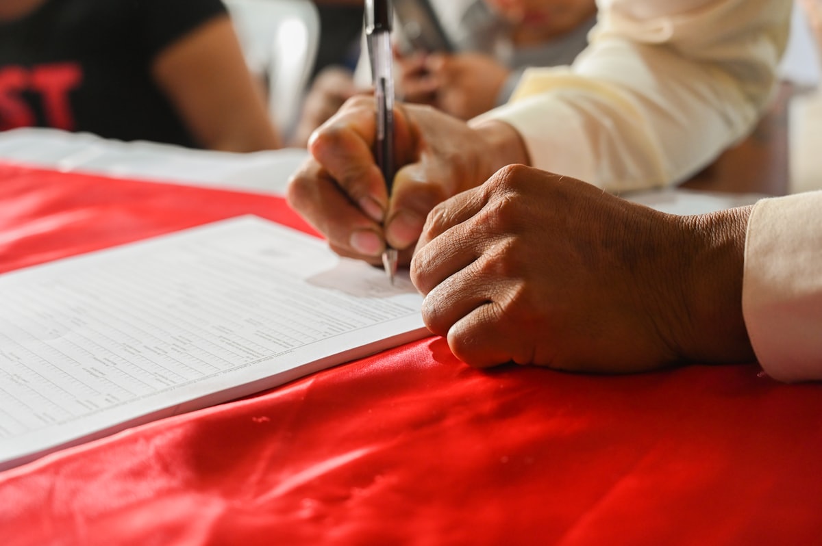 Signing Contract — Arcadia Best Personal Injury Lawyers, Arcadia CA