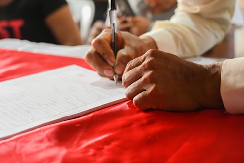 Signing Contract — Arcadia Best Personal Injury Lawyers, Arcadia CA