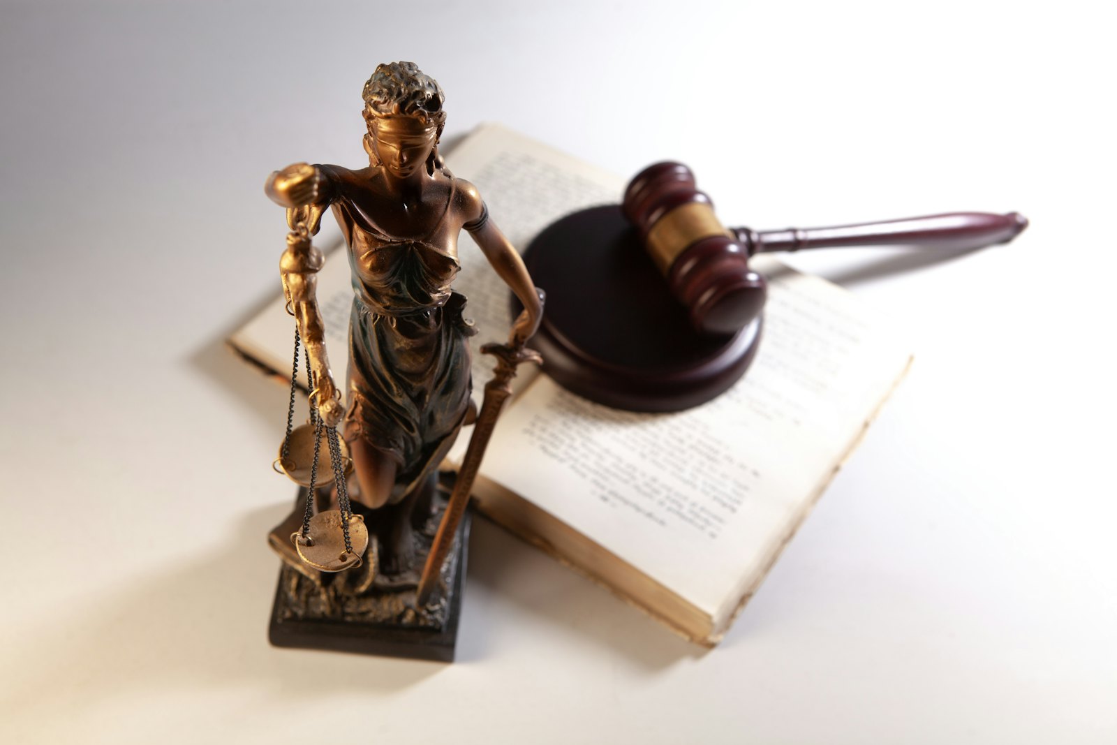 Courtroom — Accidents & Injuries Lawyer, Del Mar CA